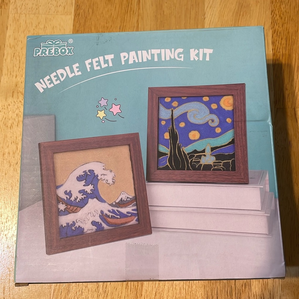 CLOSET CLOSING Needle felting kit the starry night and the great wave pictures